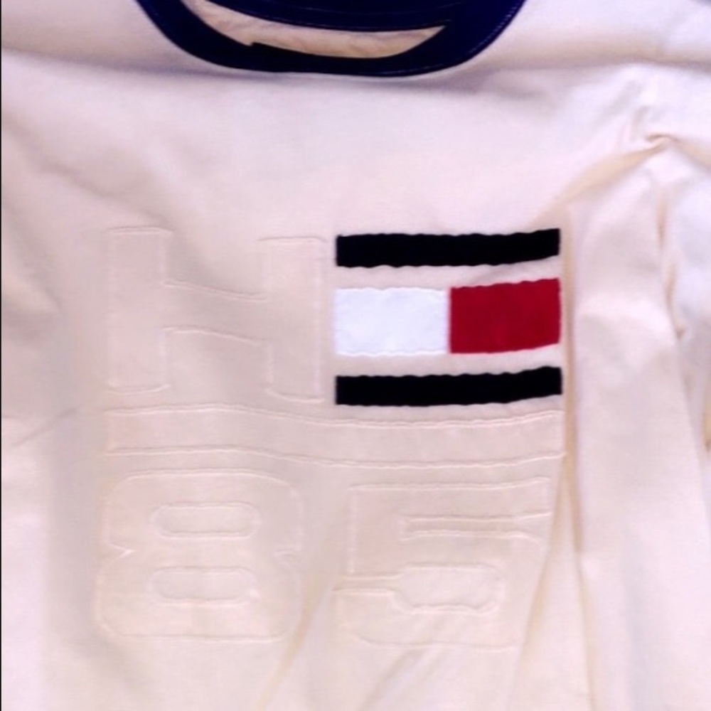 Tommy H men's XL